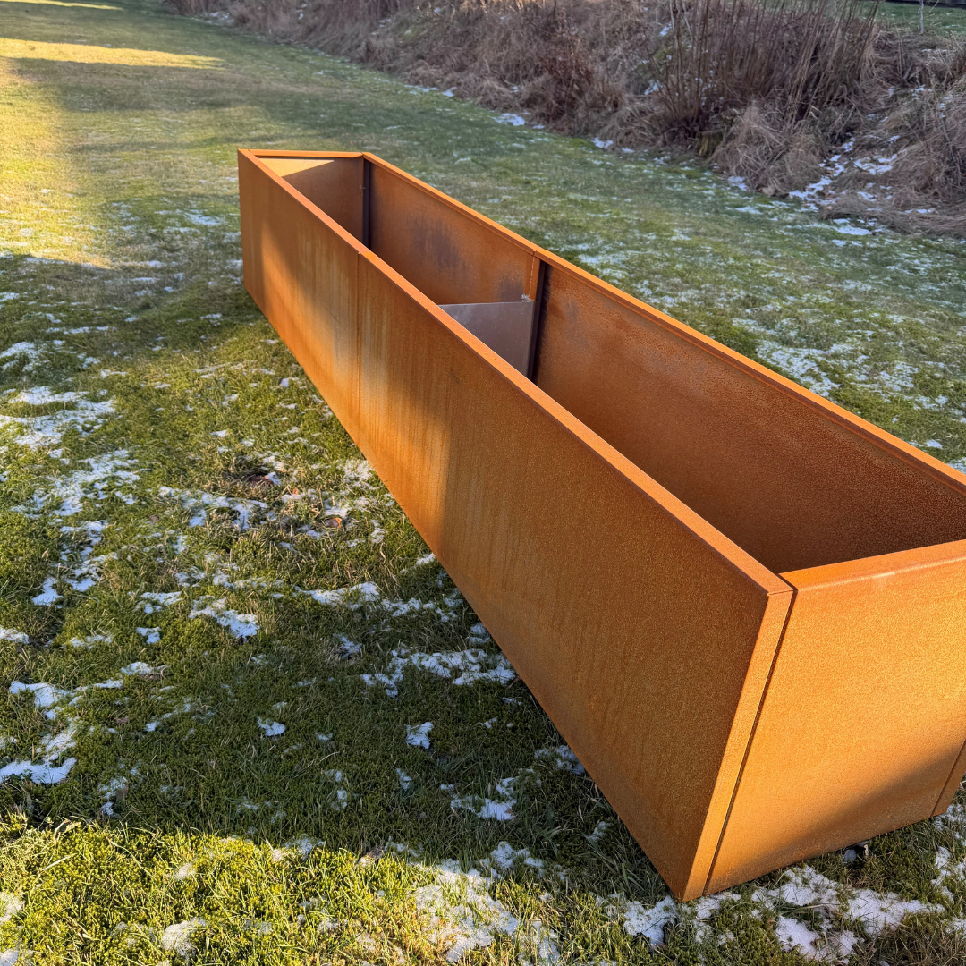 Lang plantekasse i corten | B40 H40 L400 cm